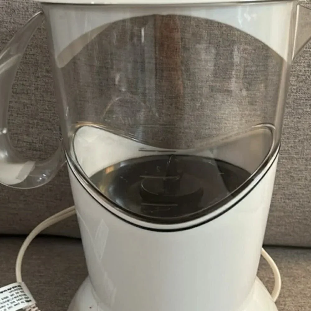 Cocomotion Hot Chocolate Maker By Mr. Coffee 4 Cup Model HC4